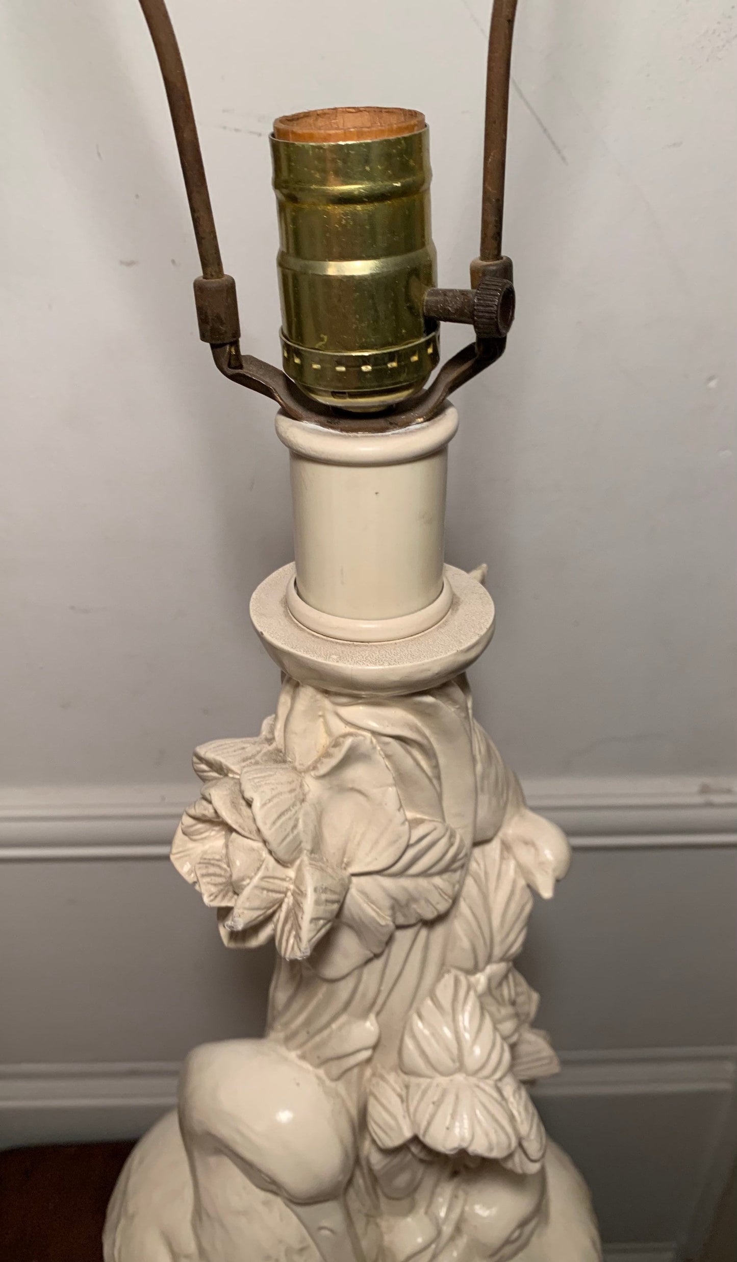 Plaster lamp