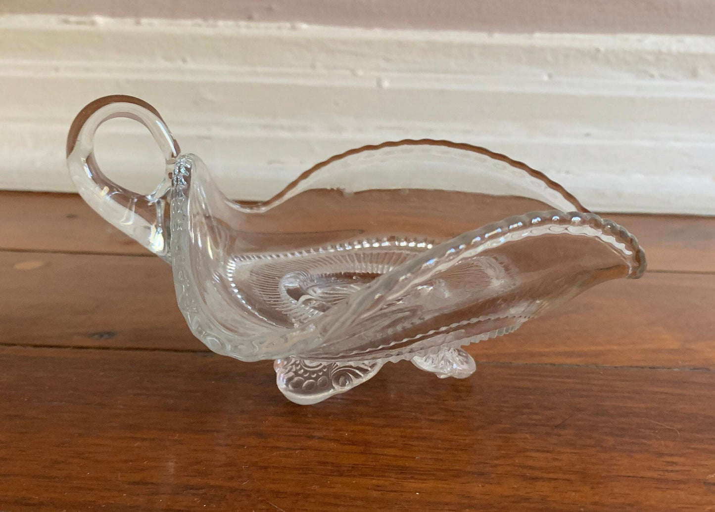Crystal dish