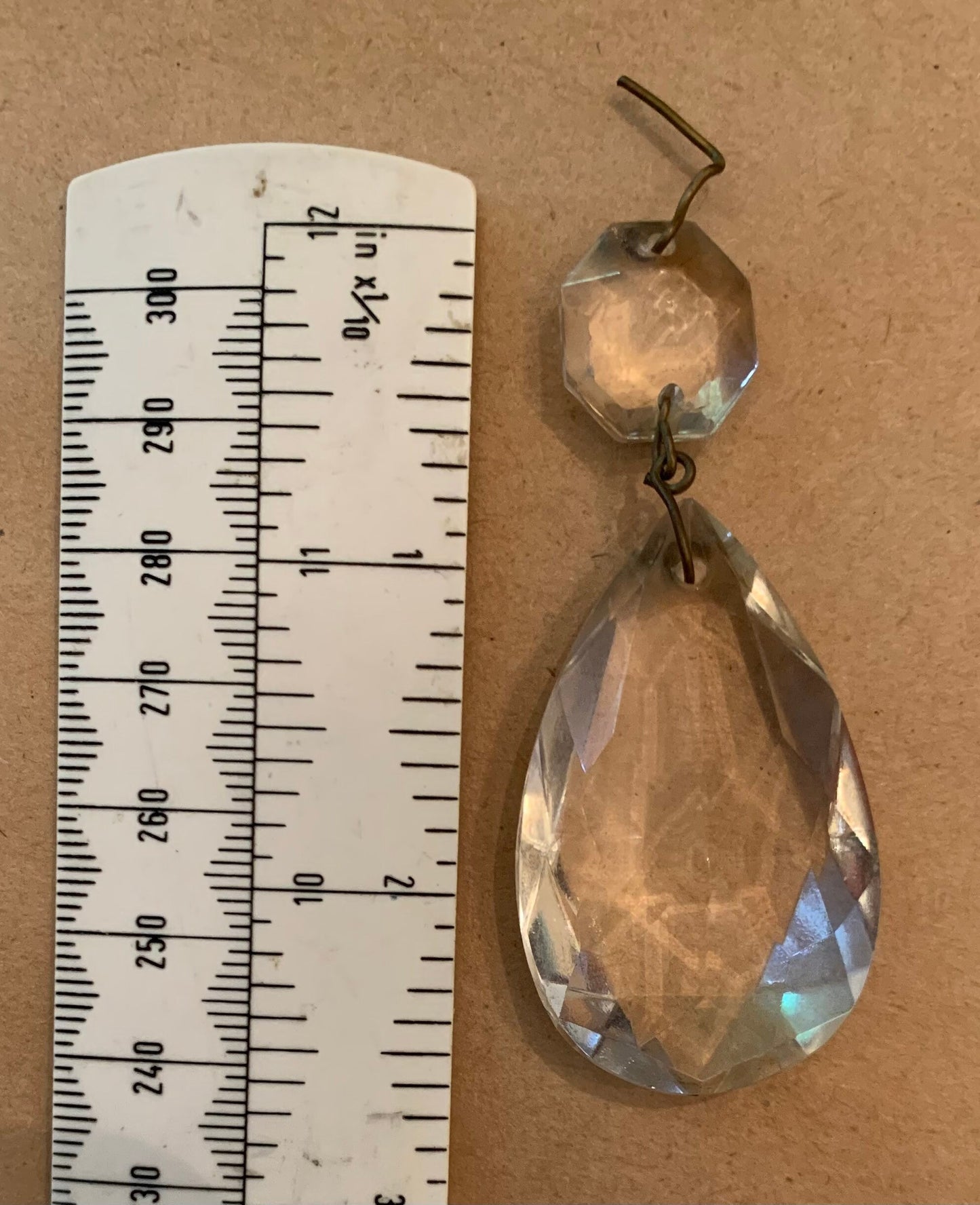 Teardrop cut crystal