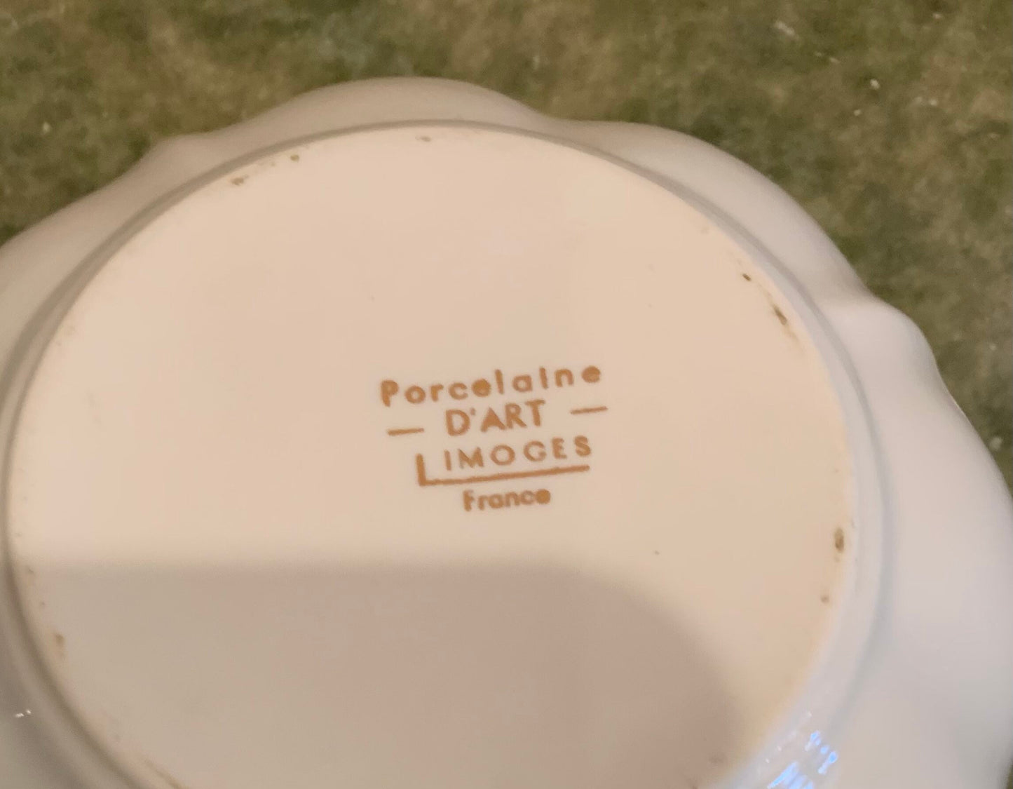 Pair white bowls