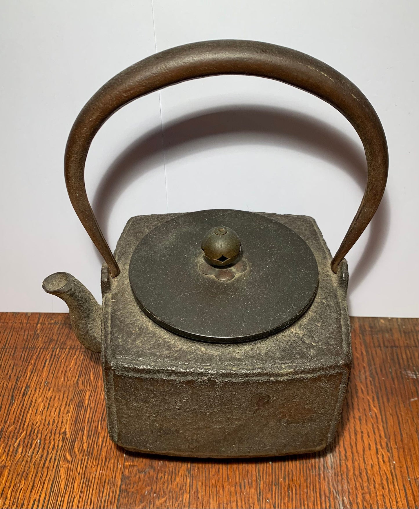 Antique Japanese Tea pot
