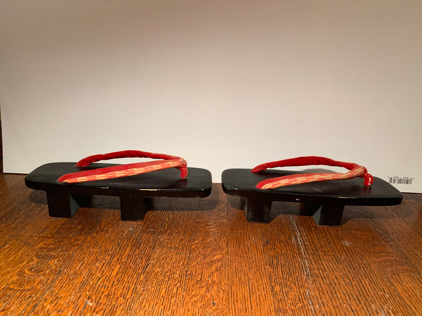 Japanese wood sandles