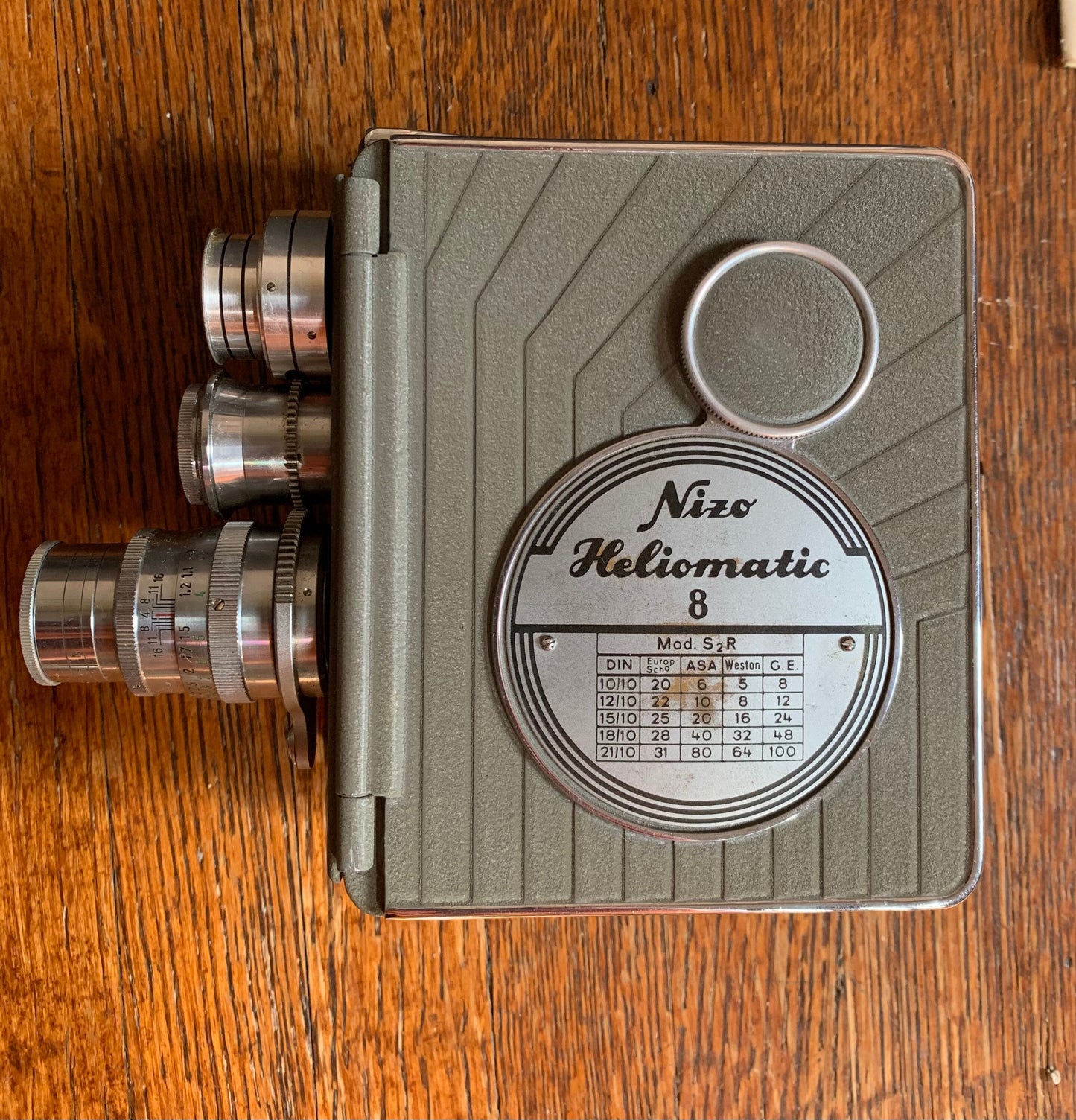 Vintage Nizo Heliomatic Trifo Movie Camera
