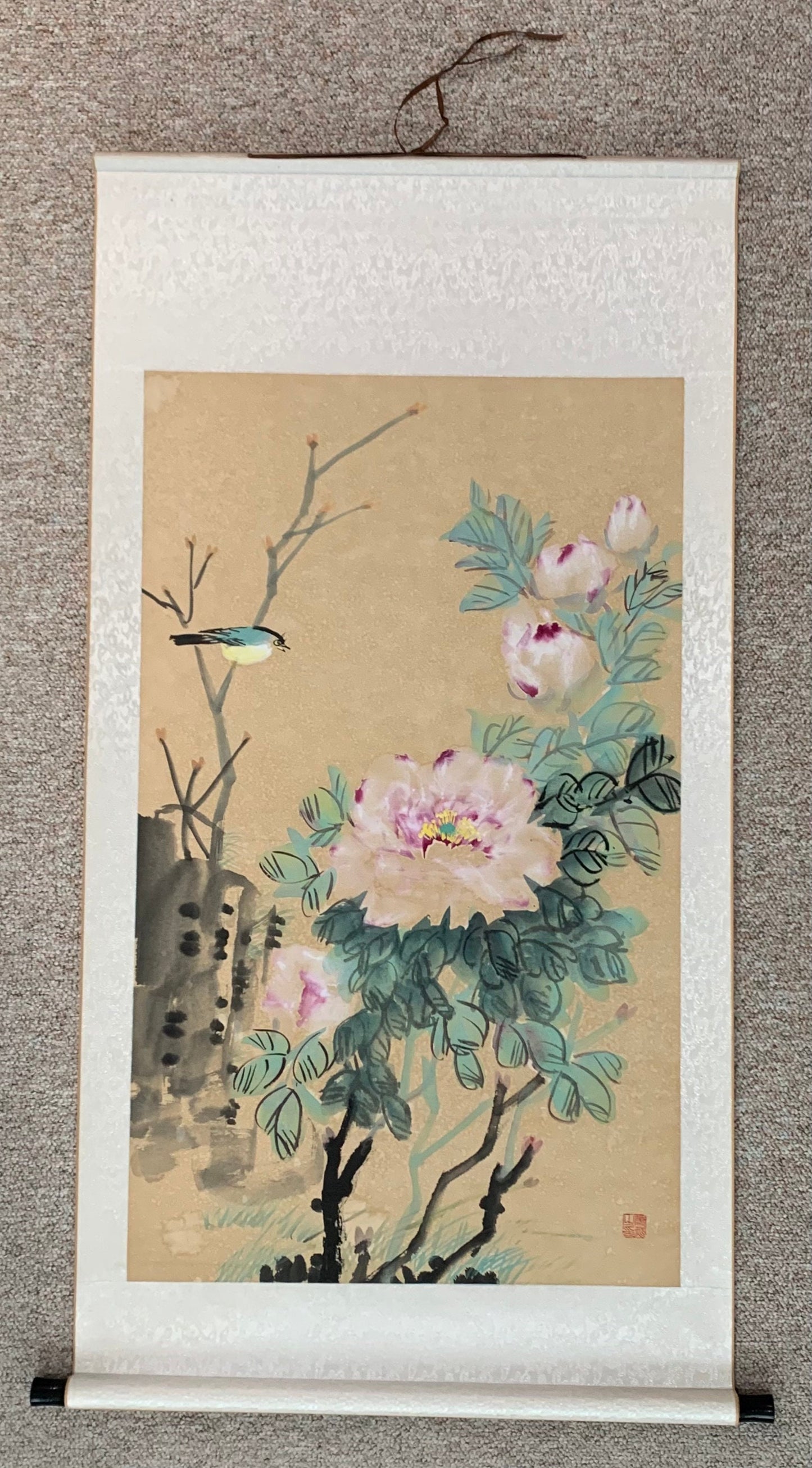 Vintage Medium Bird Scroll