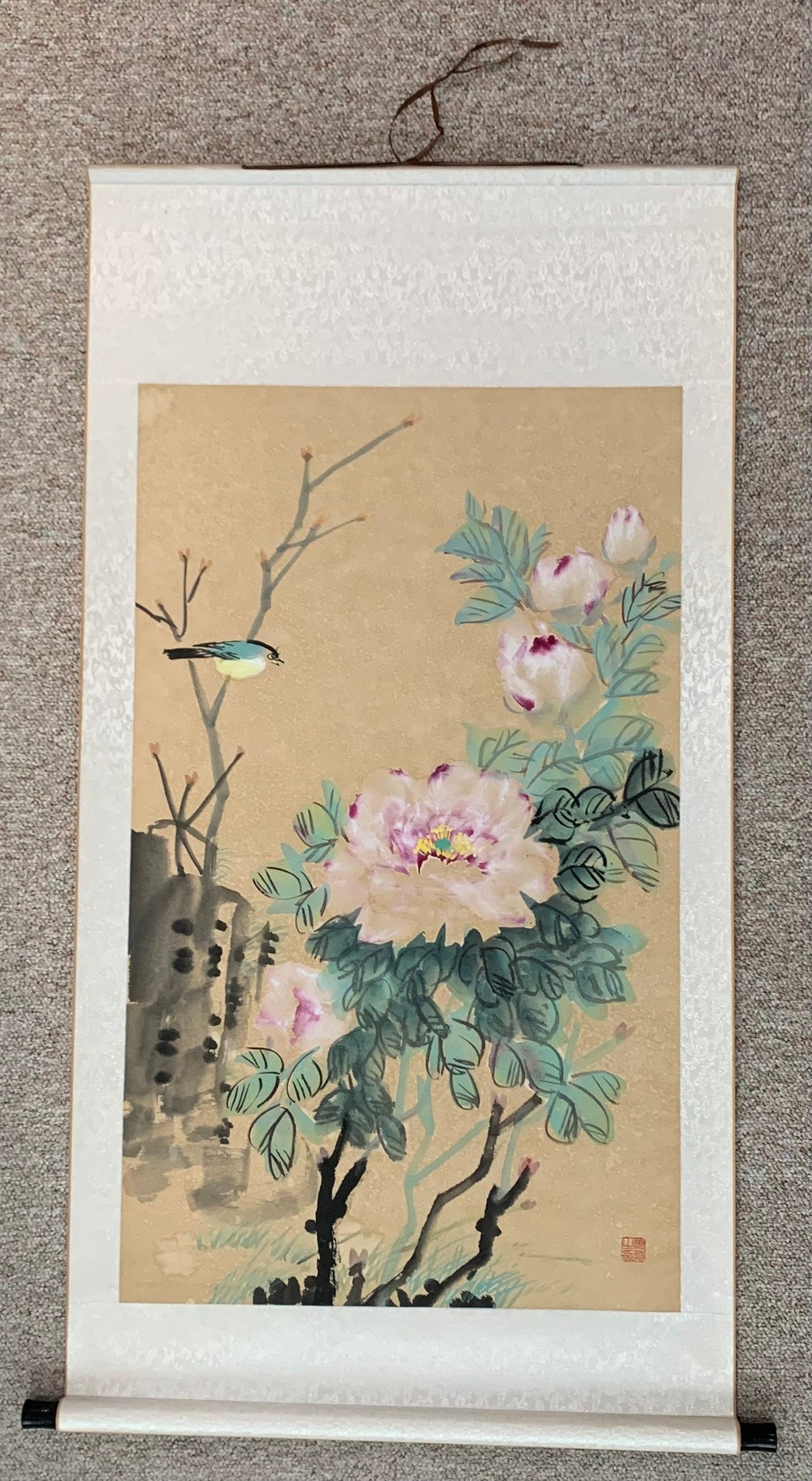 Vintage Medium Bird Scroll