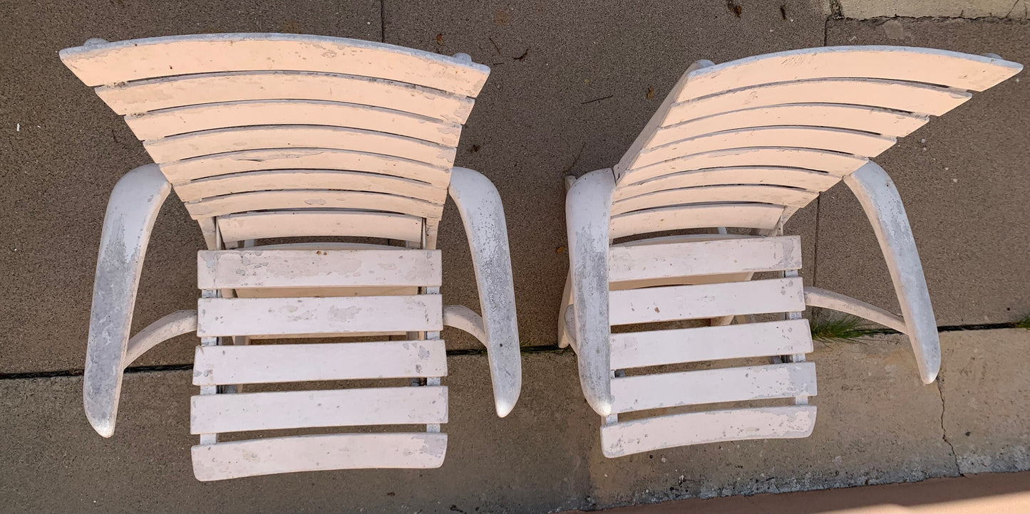 French resin deck chairs, set of 2