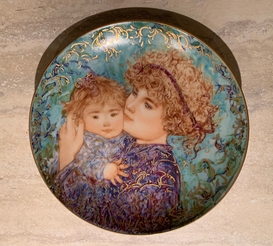 Edwin M Knowles Mother’s Day 1989 Commemorative plate