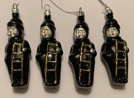 Vintage Ceramic Christmas Ornament, set of 4